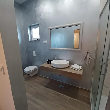 Apartman Franko Izimje Exterior photo